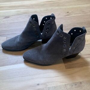 Sam Edelman Rubin Gray Grommet Studded Pointed Ankle Booties Women’s 6.5